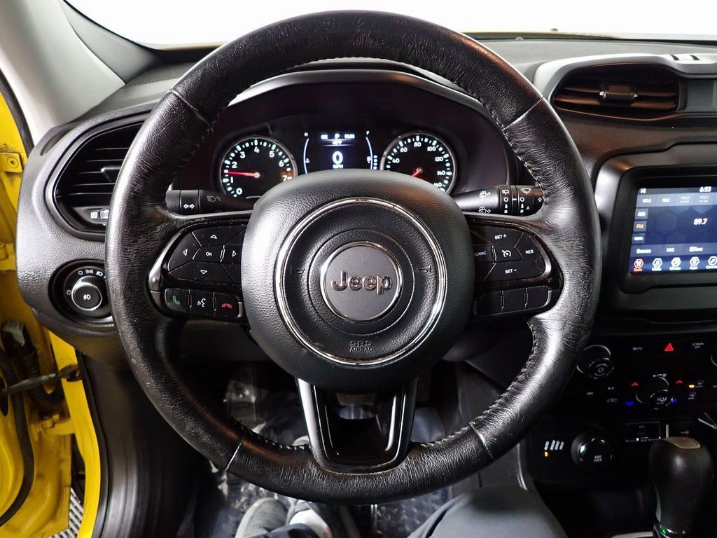 Used 2018 Jeep Renegade Altitude image 23