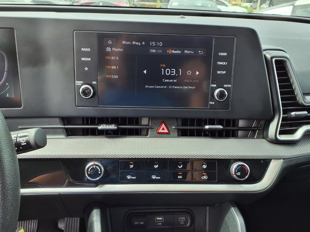 Used 2025 Kia Sportage LX FWD image 19