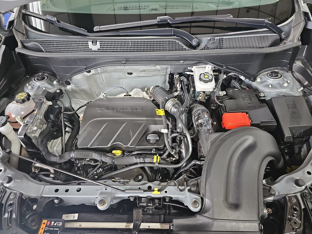 Certified 2025 Buick Encore GX Preferred w/ Comfort Package FWD image 34