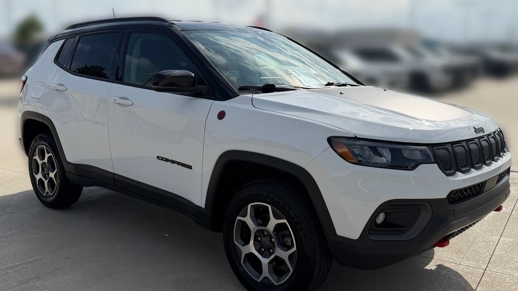 Certified 2022 Jeep Compass Trailhawk w/ Trailhawk Convenience Group AWD/4WD image 9