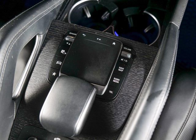 Used 2022 Mercedes-Benz GLS 450 4MATIC image 16