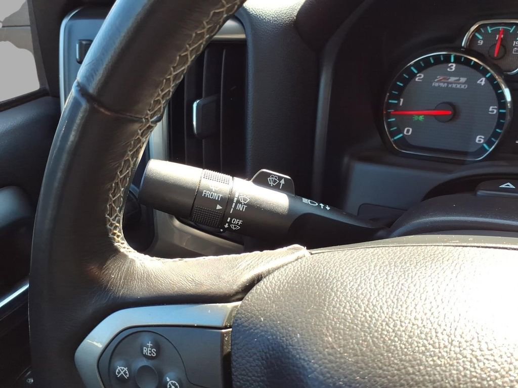 Used 2018 Chevrolet Silverado 1500 LT w/ All Star Edition image 20