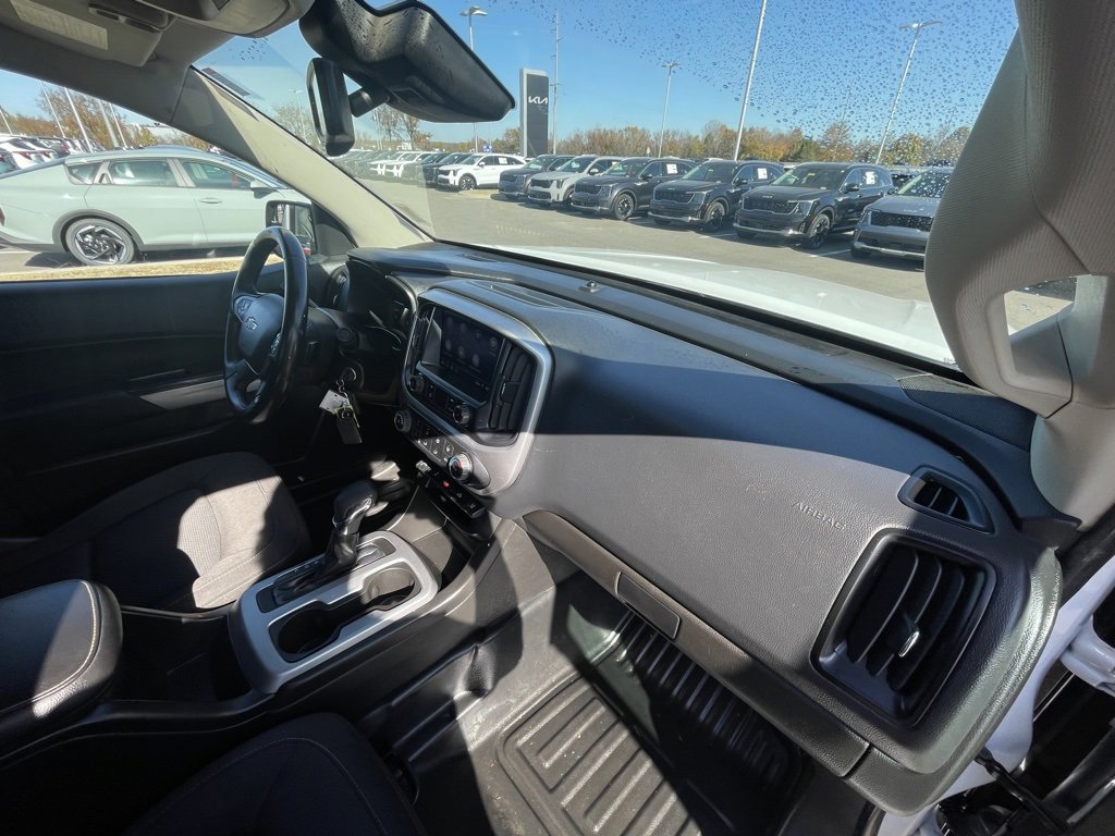 Used 2022 Chevrolet Colorado LT w/ Fleet Safety Package image 28