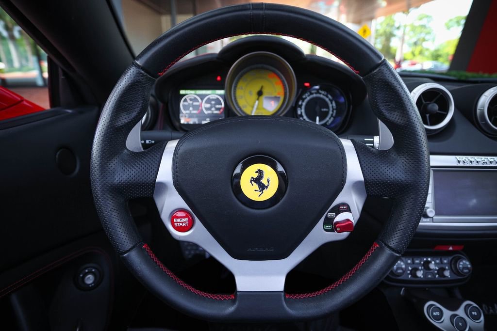 Certified 2013 Ferrari California image 34