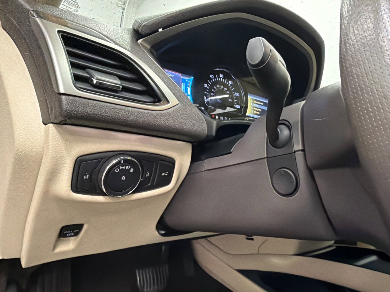 Used 2014 Lincoln MKZ Hybrid w/ Equipment Group 202A Reserve image 28