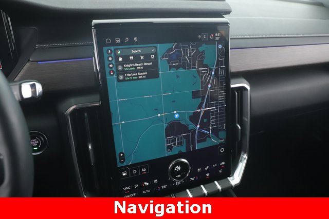 Used 2025 GMC Acadia Denali image 4