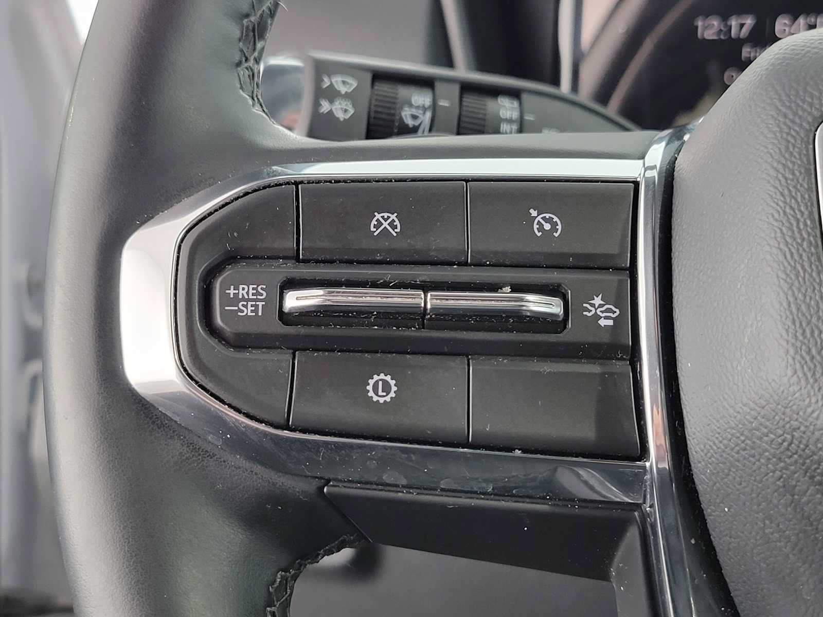 Used 2026 GMC Terrain Elevation w/ Technology Package II AWD/4WD image 29
