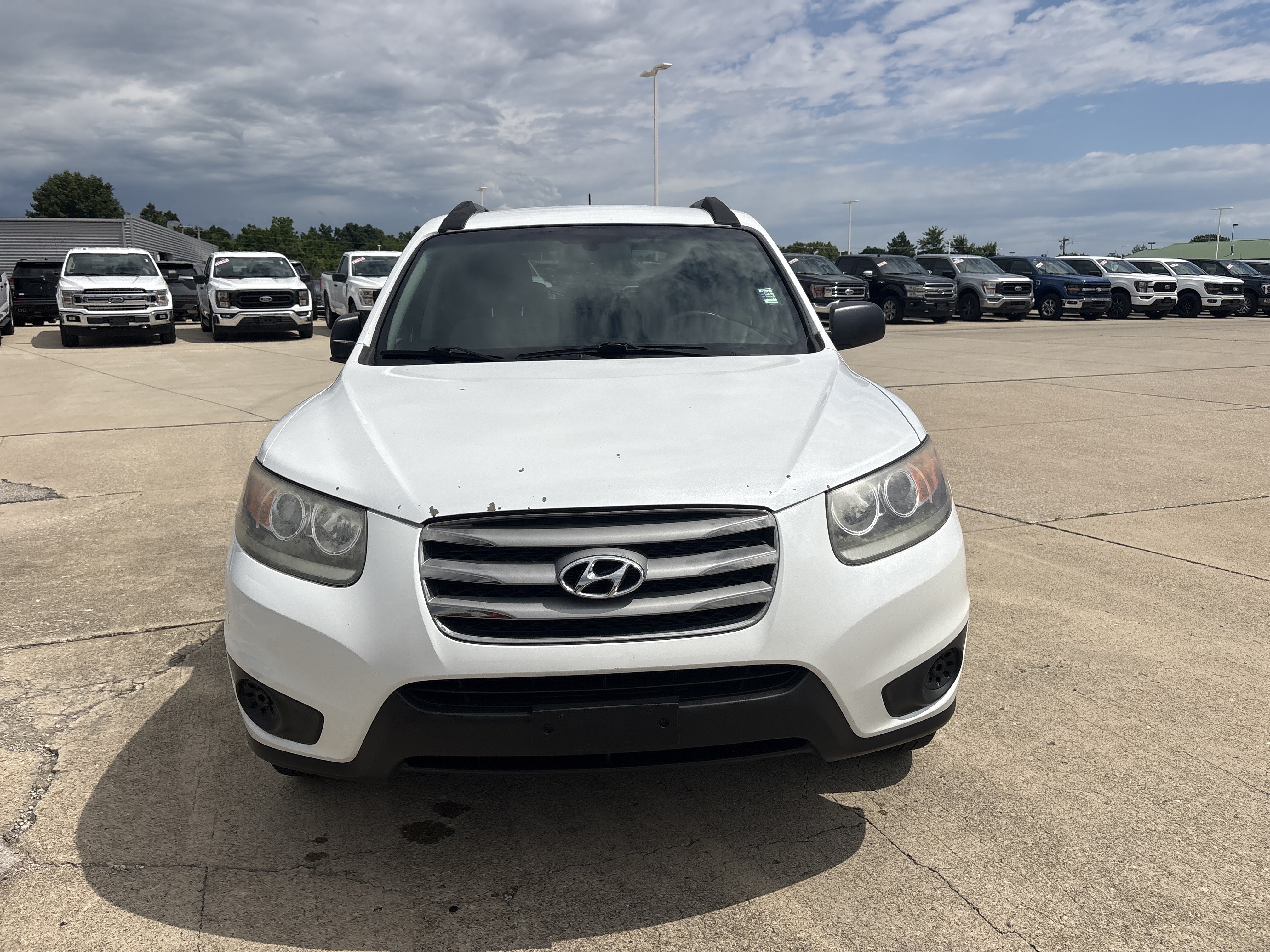 Used 2012 Hyundai Santa Fe GLS AWD/4WD image 2