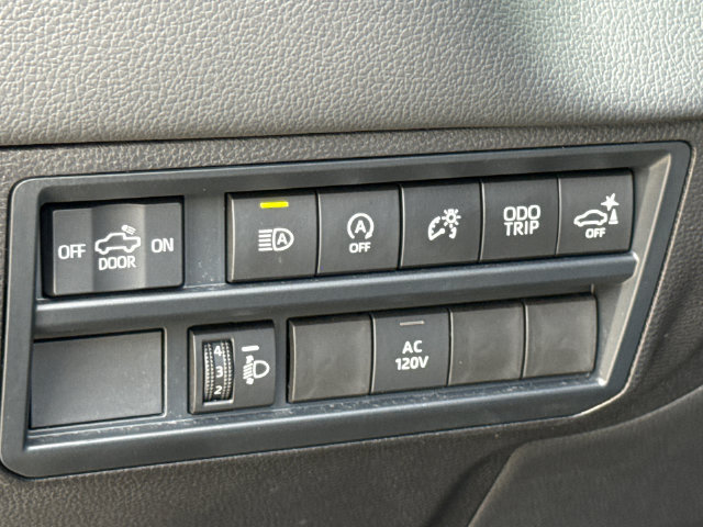 Used 2026 Toyota Tundra Limited w/ Power Package AWD/4WD image 23