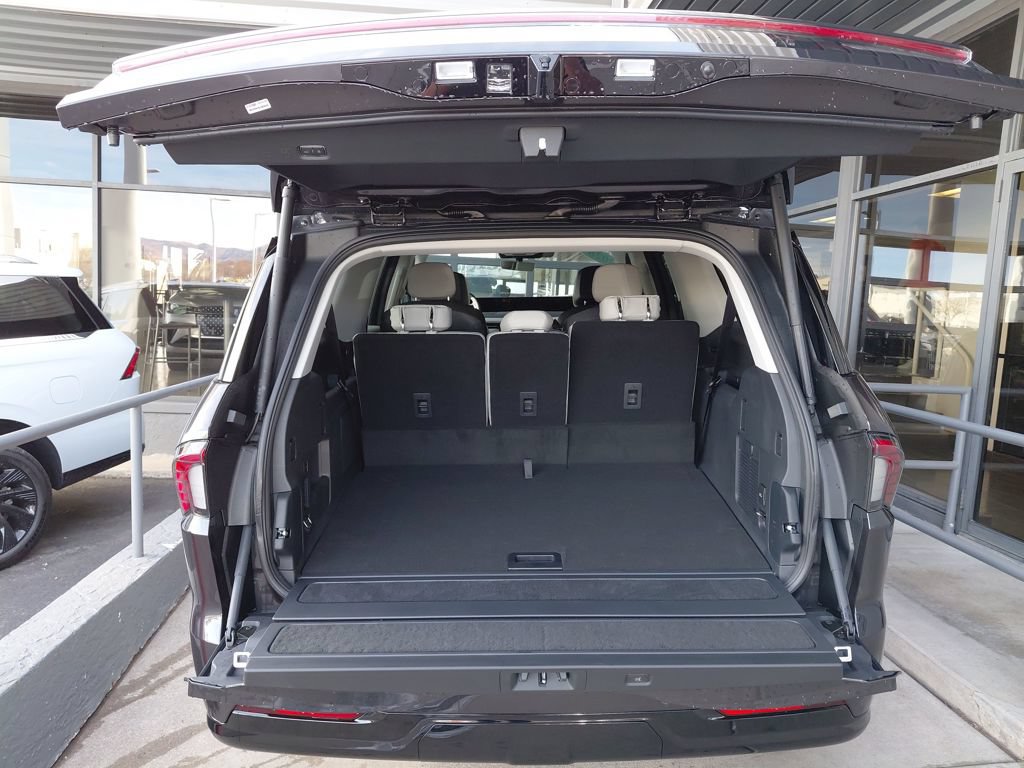 New 2026 Lincoln Navigator L Reserve AWD/4WD image 42
