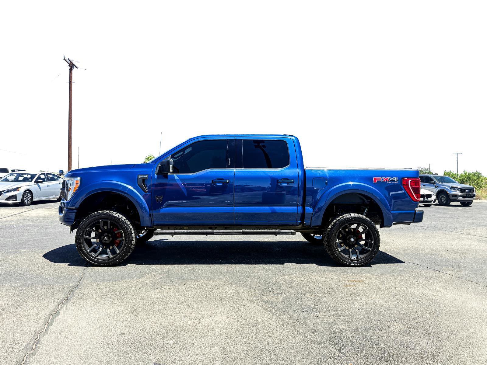 Used 2022 Ford F150 XLT w/ Equipment Group 302A High AWD/4WD image 16