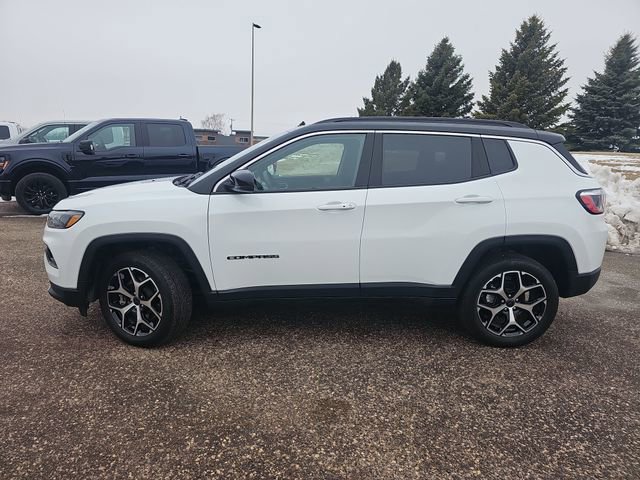 Used 2026 Jeep Compass Limited w/ Mopar All Weather Package image 2