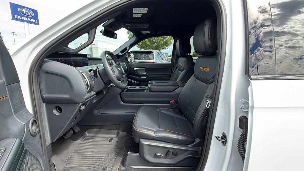 Used 2026 Ford Expedition Tremor AWD/4WD image 34