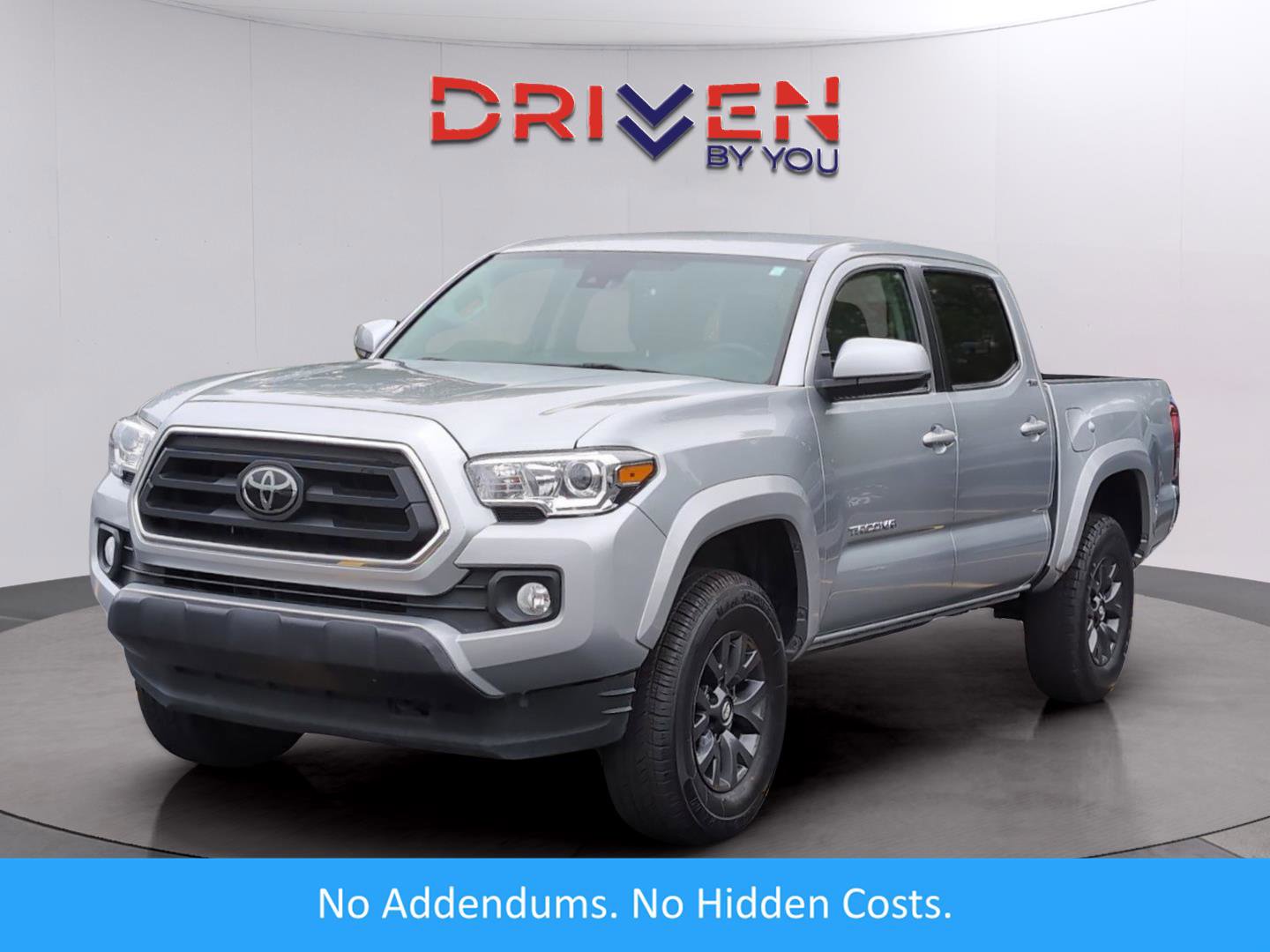 Used 2023 Toyota Tacoma SR5 AWD/4WD image 1