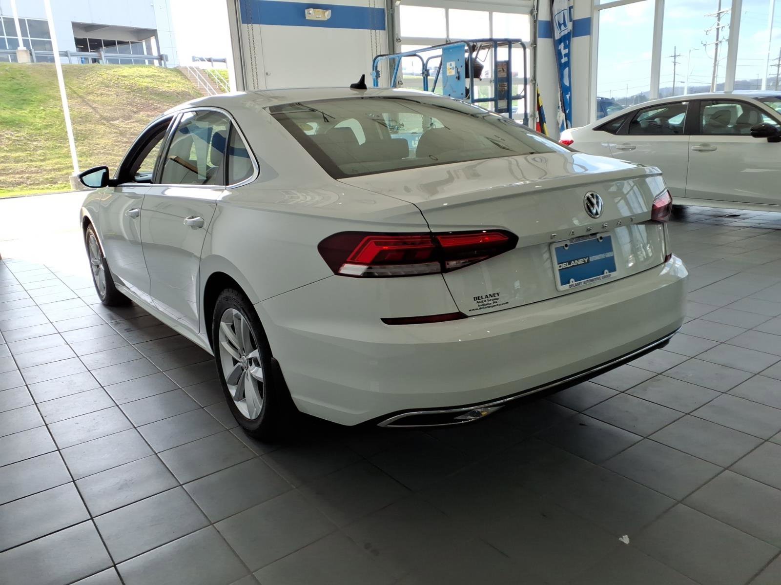Used 2020 Volkswagen Passat 2.0T SE image 7