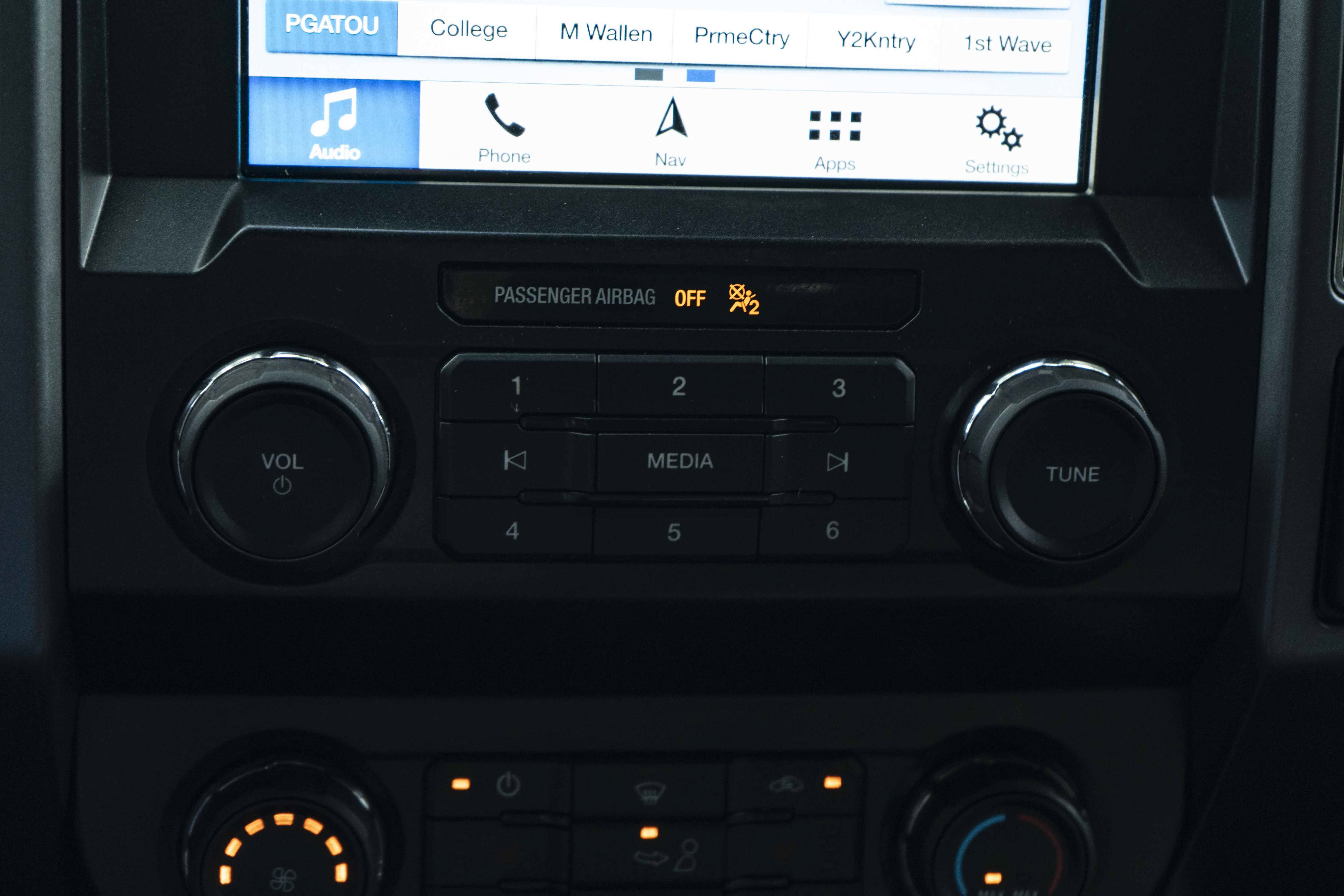 Used 2019 Ford F150 XLT w/ Equipment Group 302A Luxury RWD image 29