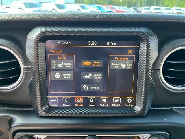 Used 2021 Jeep Wrangler Unlimited Sahara w/ Dual Top Group AWD/4WD image 29