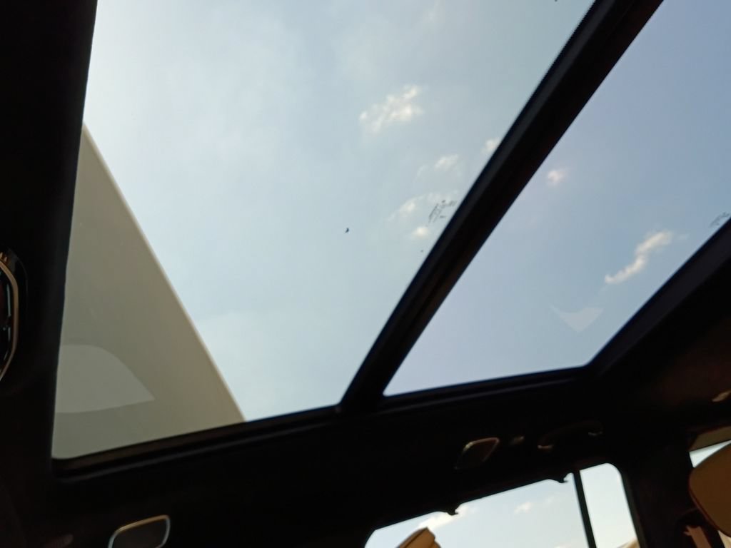 New 2026 Jeep Grand Wagoneer Summit AWD/4WD image 7