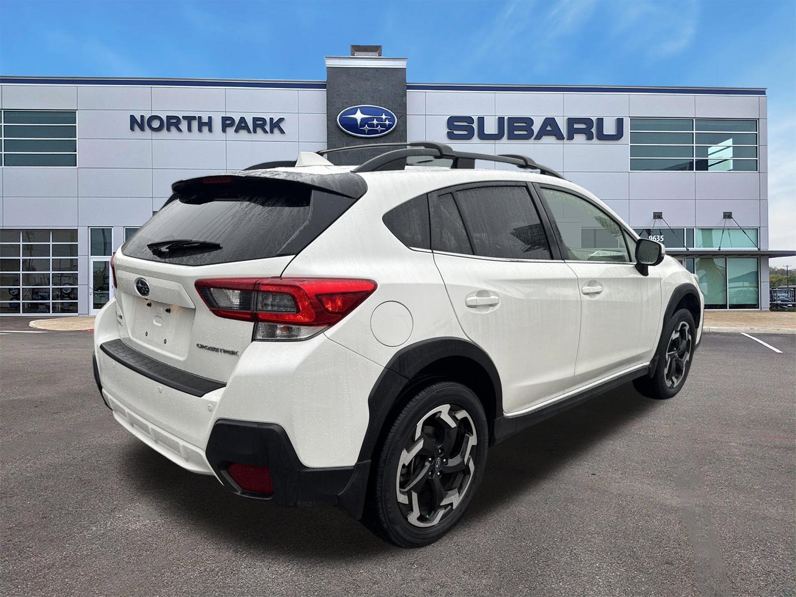 Used 2022 Subaru Crosstrek 2.5i Limited w/ Popular Package #4 image 3