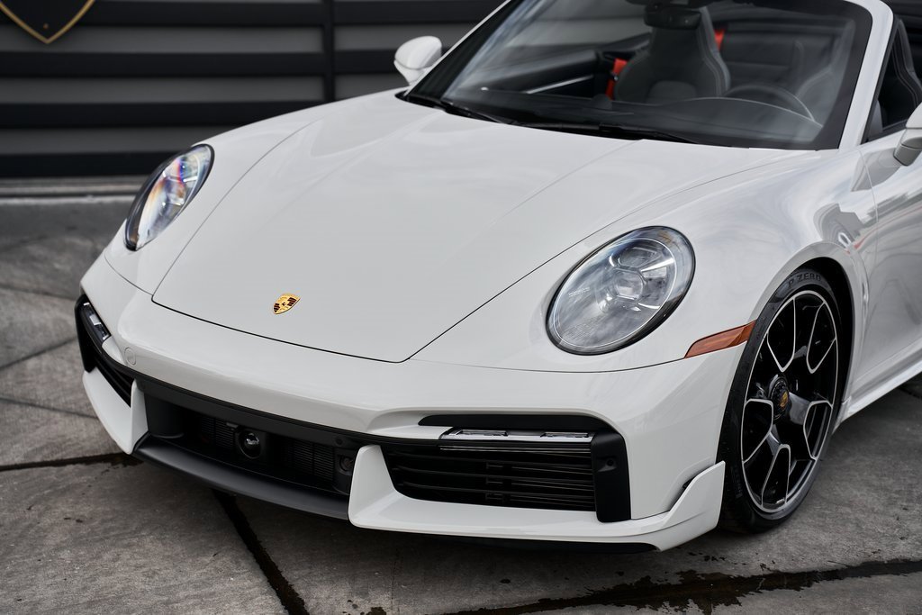 Used 2025 Porsche 911 Turbo S w/ 911 Turbo Sportdesign Package image 6