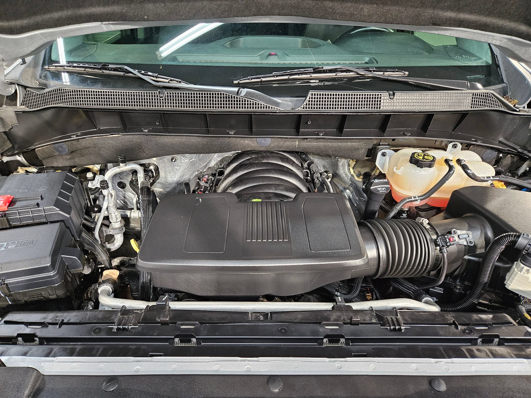 Used 2022 Chevrolet Silverado 1500 LT AWD/4WD image 19