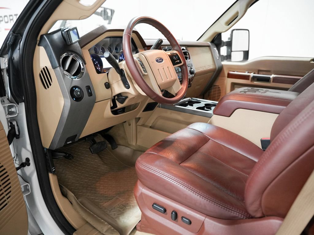 Used 2012 Ford F250 King Ranch w/ King Ranch w/Chrome Pkg AWD/4WD image 9