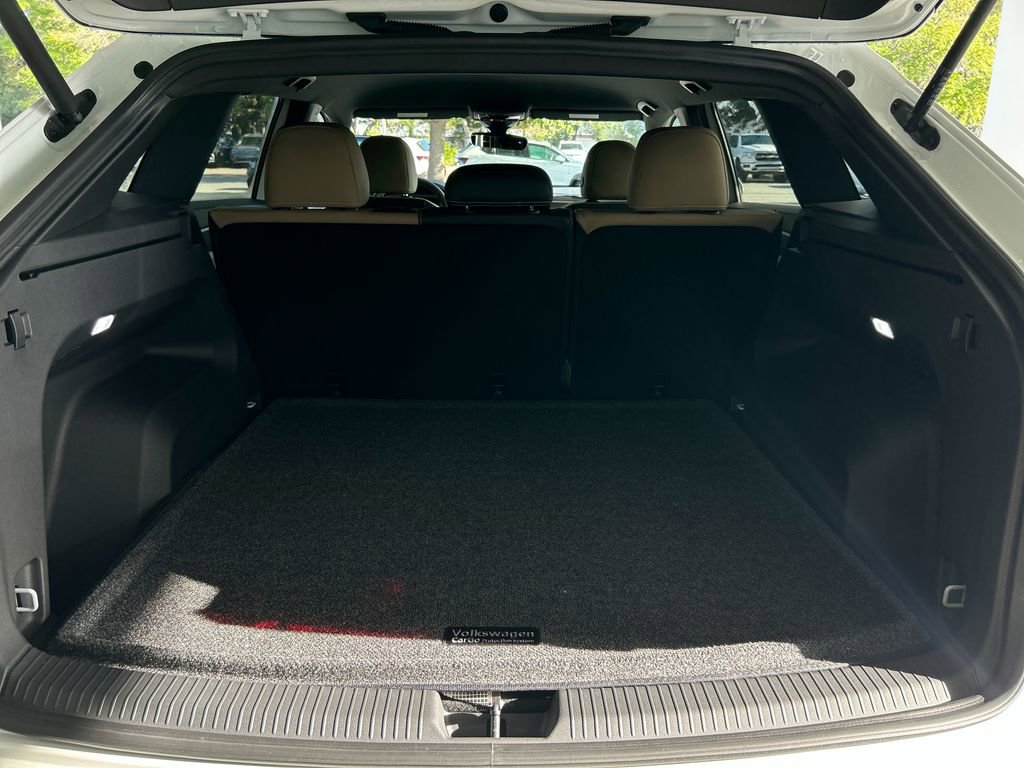 New 2026 Volkswagen Atlas Cross Sport SE image 40