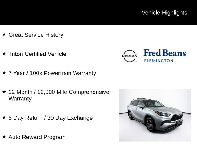 Used 2022 Toyota Highlander XLE AWD/4WD image 6