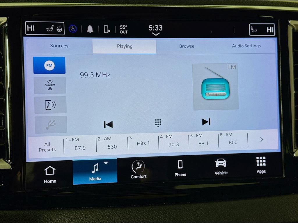 Used 2022 Chrysler Pacifica Touring-L FWD image 32