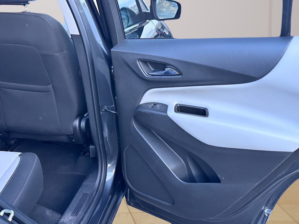 Used 2019 Chevrolet Equinox LT image 29
