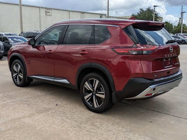 Used 2023 Nissan Rogue Platinum FWD image 8