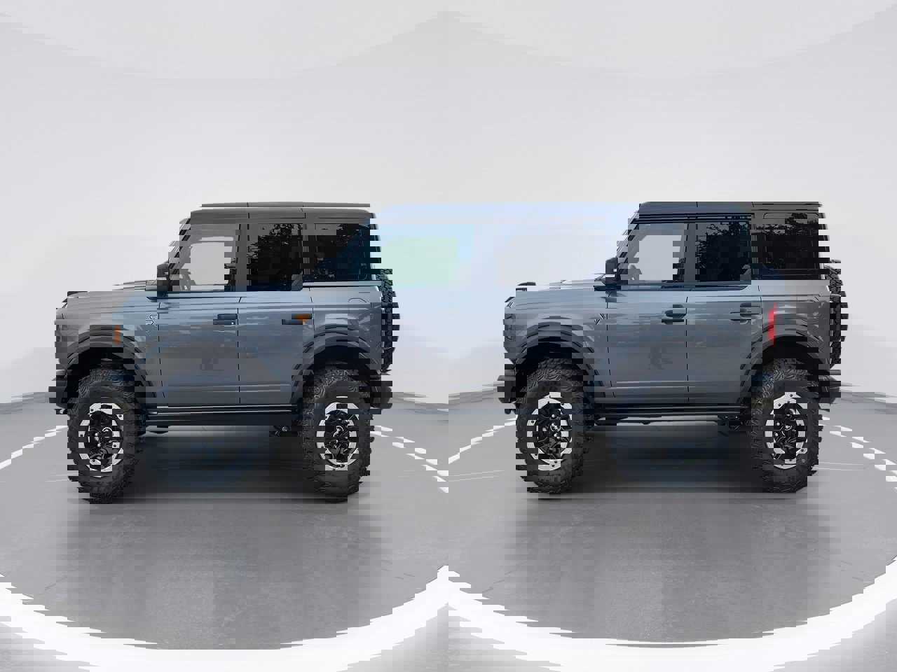 New 2025 Ford Bronco Badlands image 1