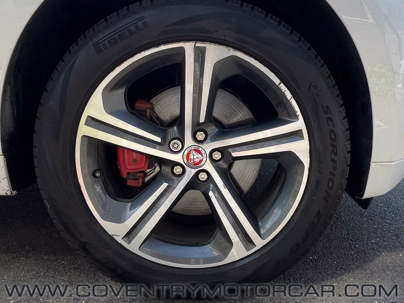 Used 2019 Jaguar F-PACE S image 9