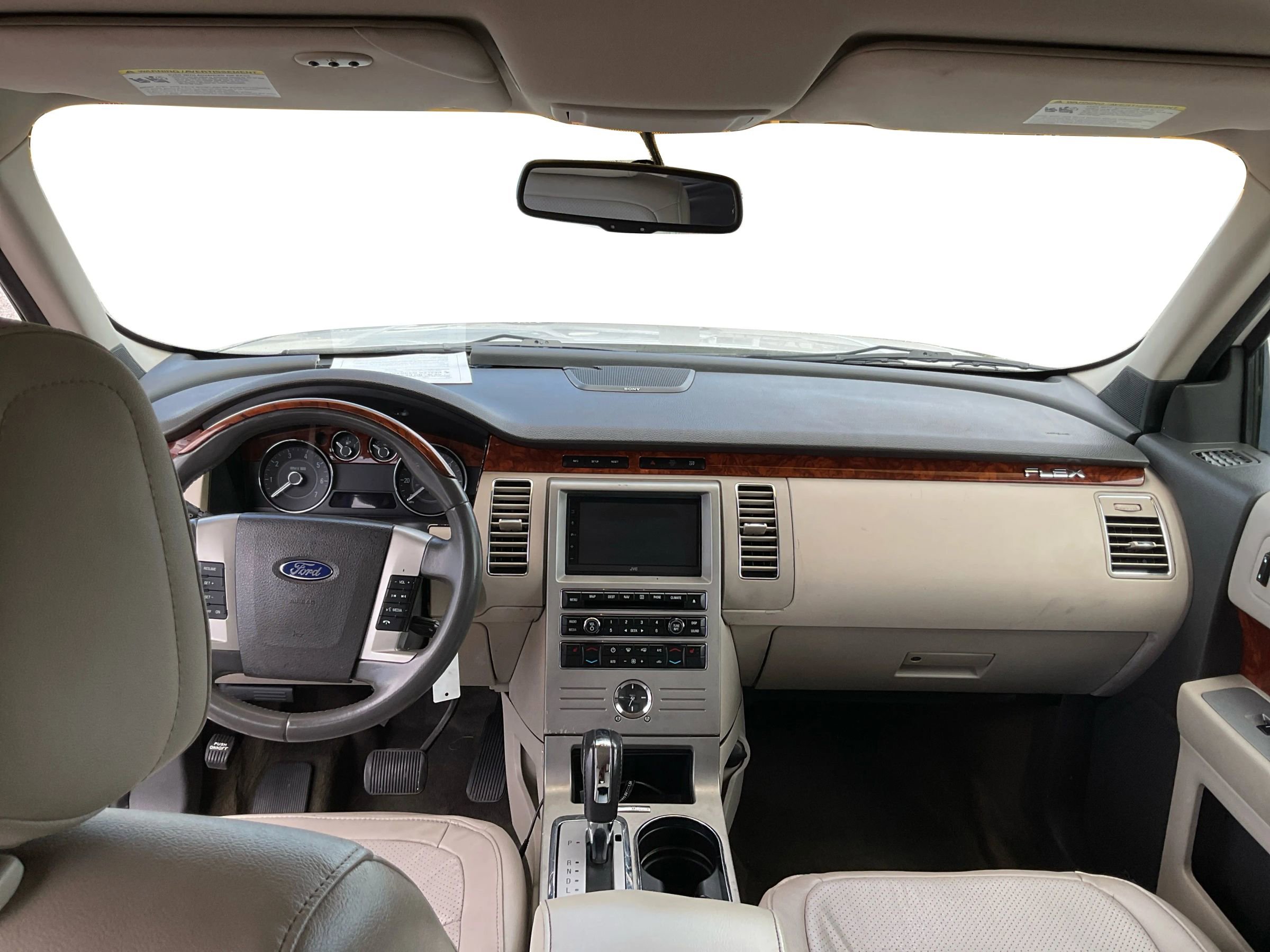 Used 2011 Ford Flex Limited FWD image 21