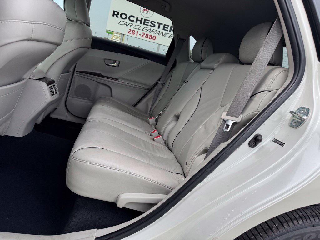 Used 2009 Toyota Venza AWD image 8