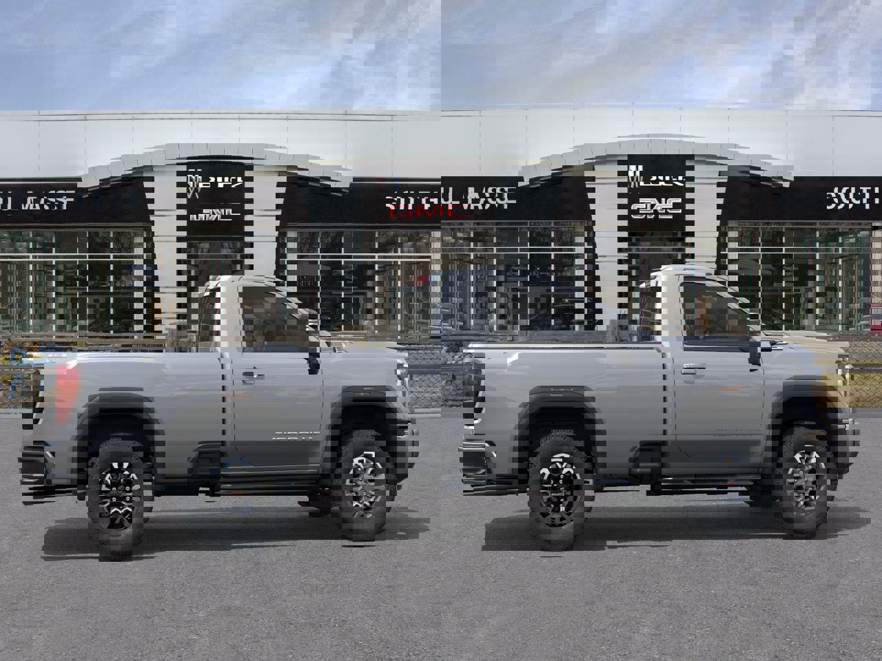 New 2026 GMC Sierra 3500 SLE image 5