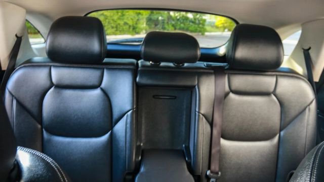 Used 2023 Genesis GV70 2.5T w/ Select Package image 28