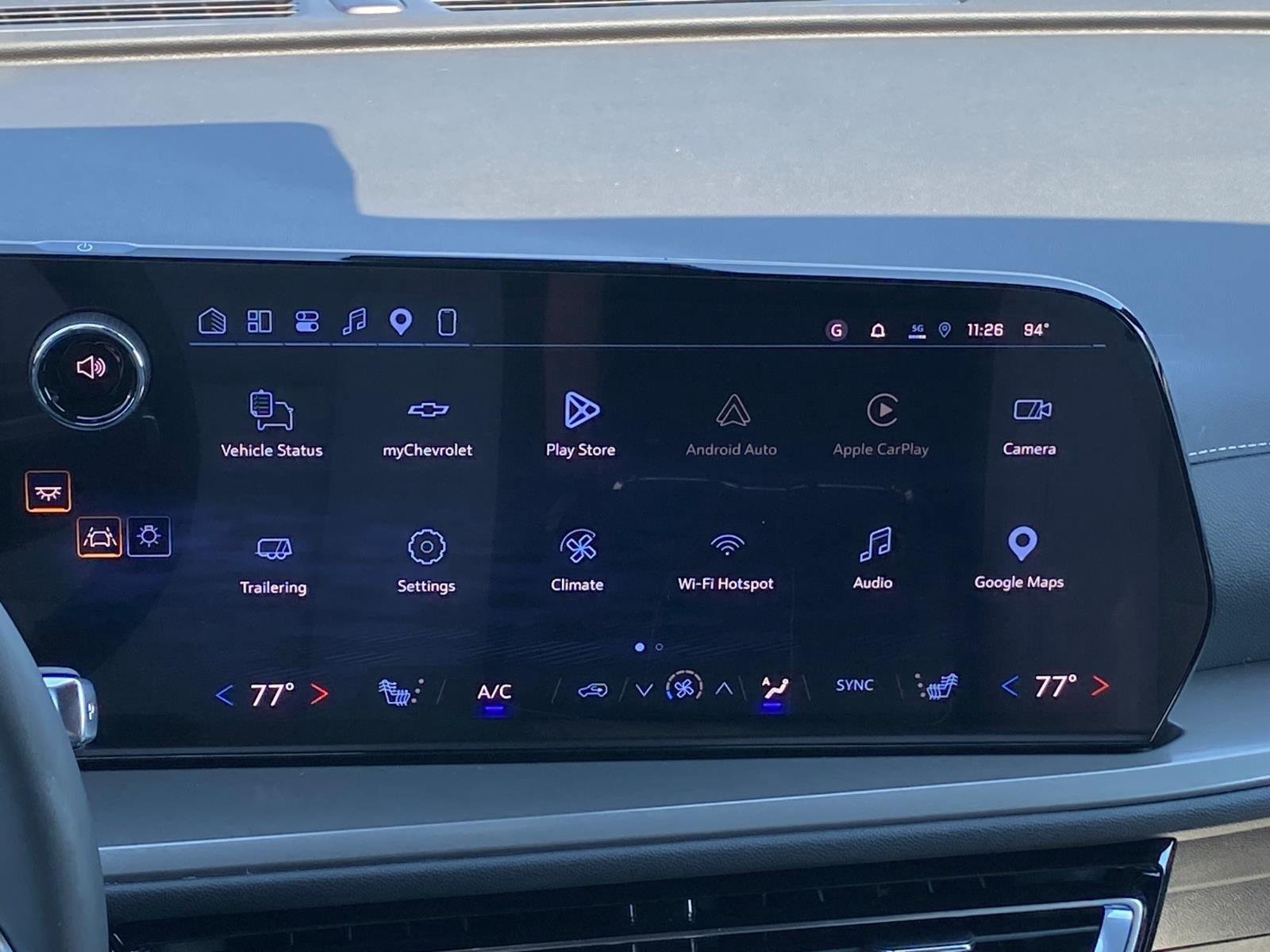 New 2027 Chevrolet Traverse LT w/ Sun and Wheel Package FWD image 11