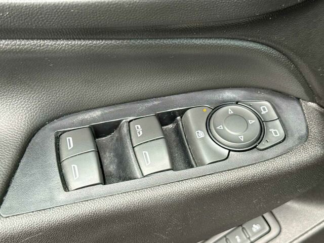 Used 2019 Chevrolet Equinox Premier image 14