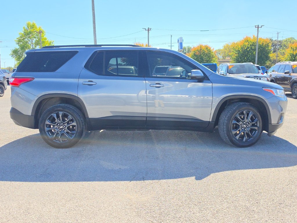 Used 2021 Chevrolet Traverse RS FWD image 8
