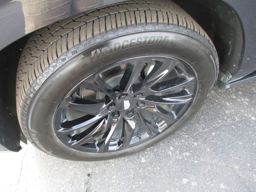 Used 2025 Cadillac Escalade Premium Luxury w/ Touring Package image 12