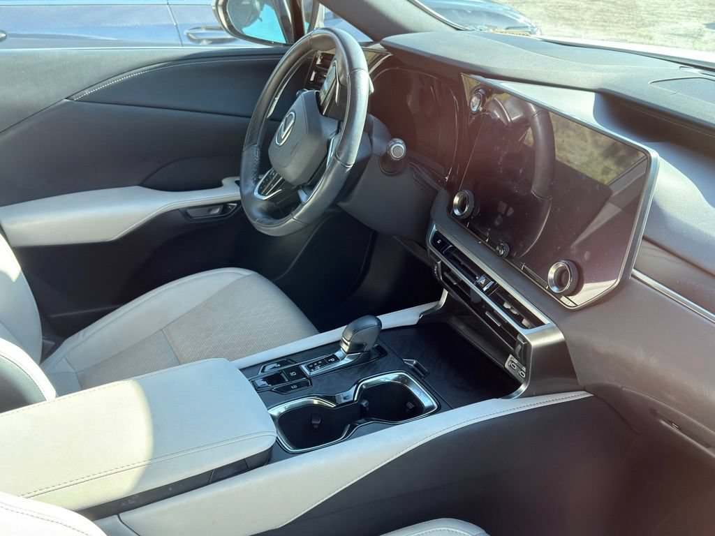 Certified 2023 Lexus RX 350 Premium Plus w/ Cold Area Package FWD image 10