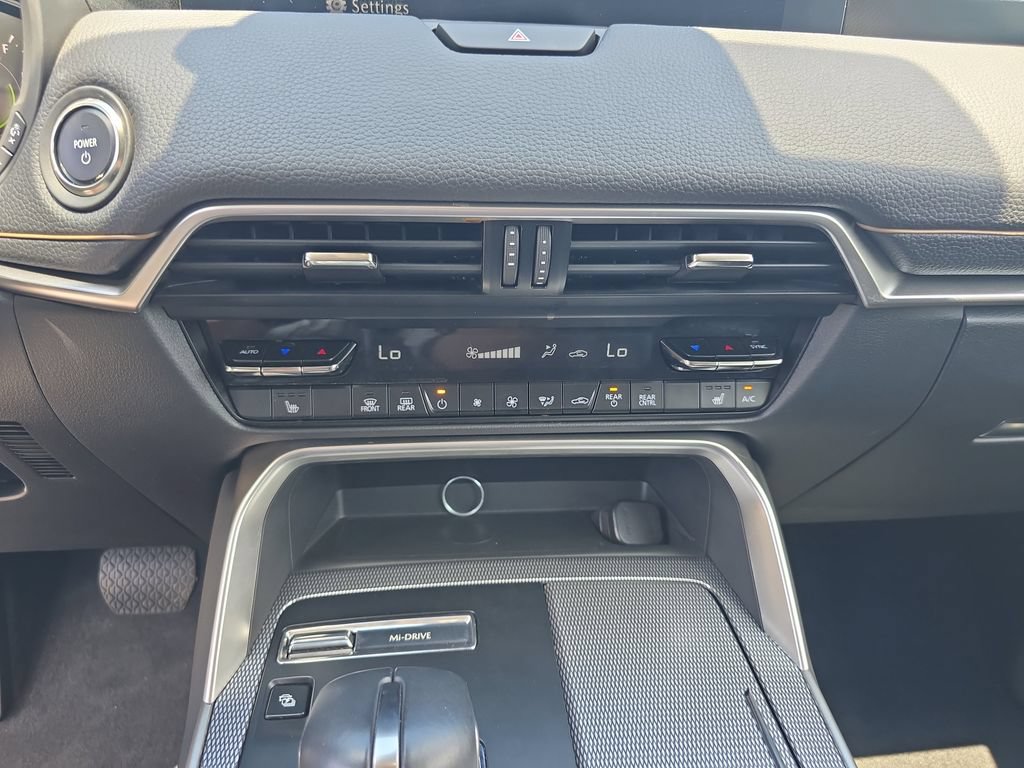 Certified 2025 MAZDA CX-90 Plug-In Hybrid w/Premium Sport AWD/4WD image 27