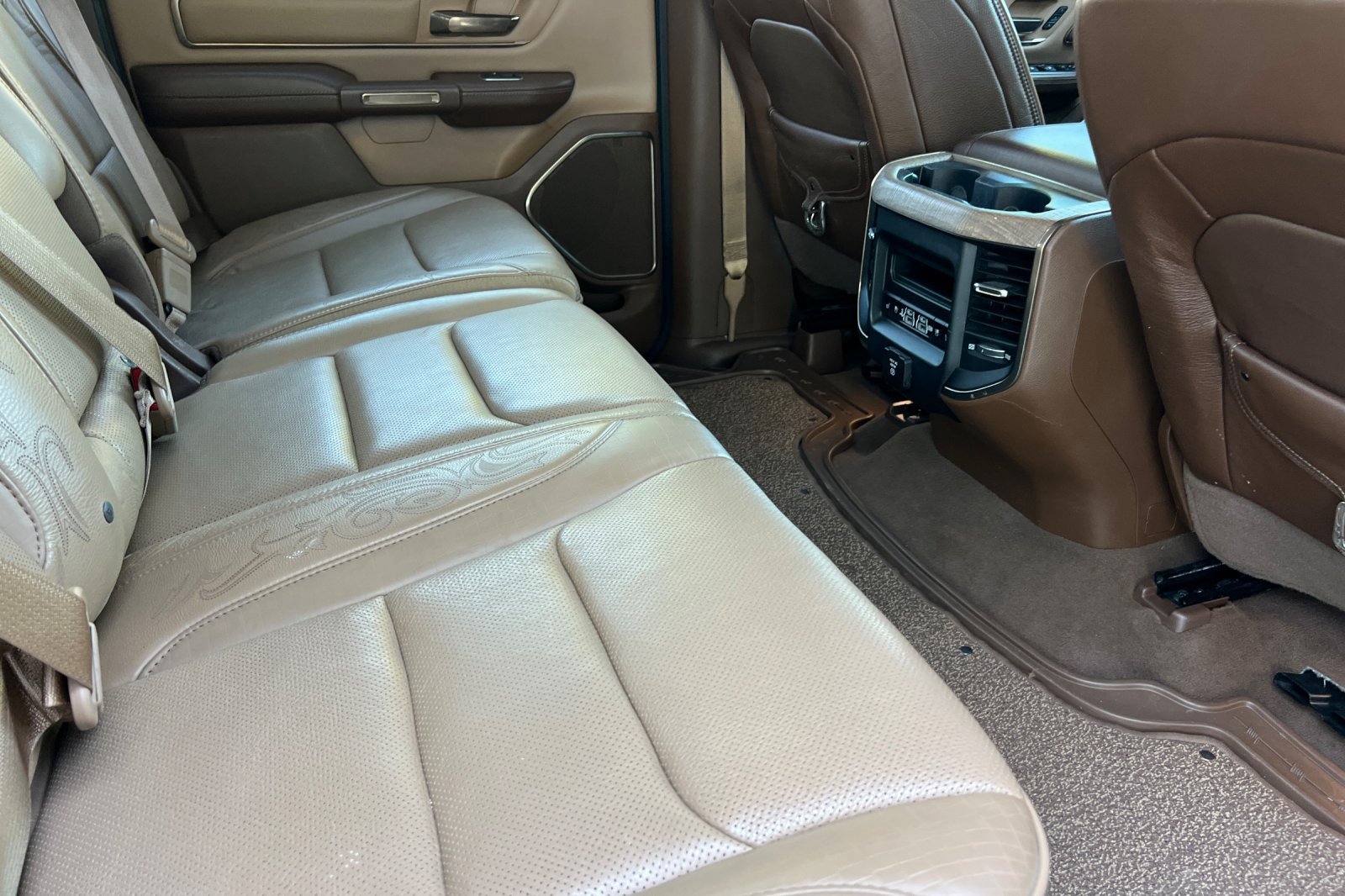 Used 2020 RAM 1500 Limited RWD image 18