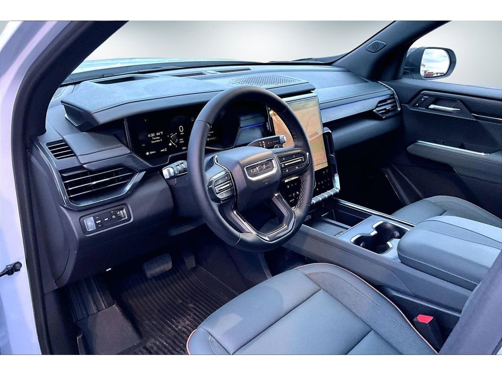 New 2026 GMC Acadia AT4 w/ Luxury Package image 7