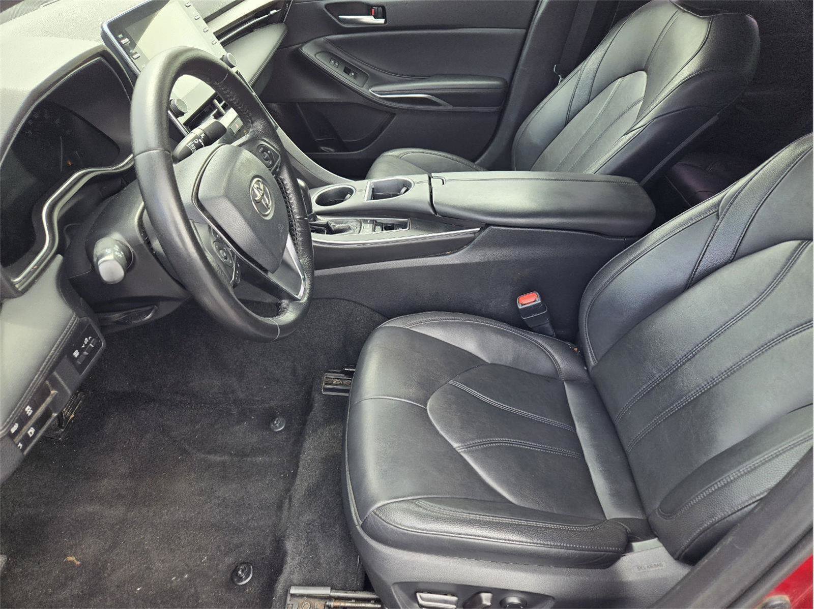 Used 2020 Toyota Avalon XLE w/ Moonroof Package FWD image 12