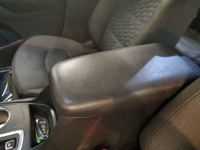 Used 2018 Chevrolet Equinox LT w/ Sun & Infotainment Package image 29