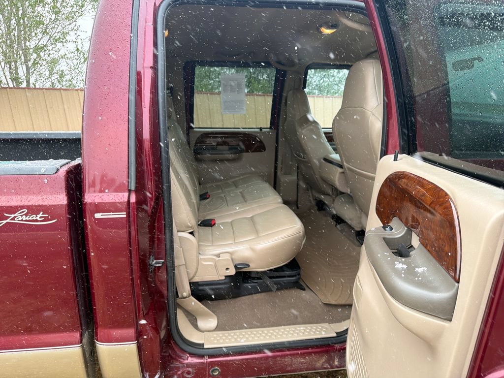 Used 2004 Ford F250 Lariat AWD/4WD image 25