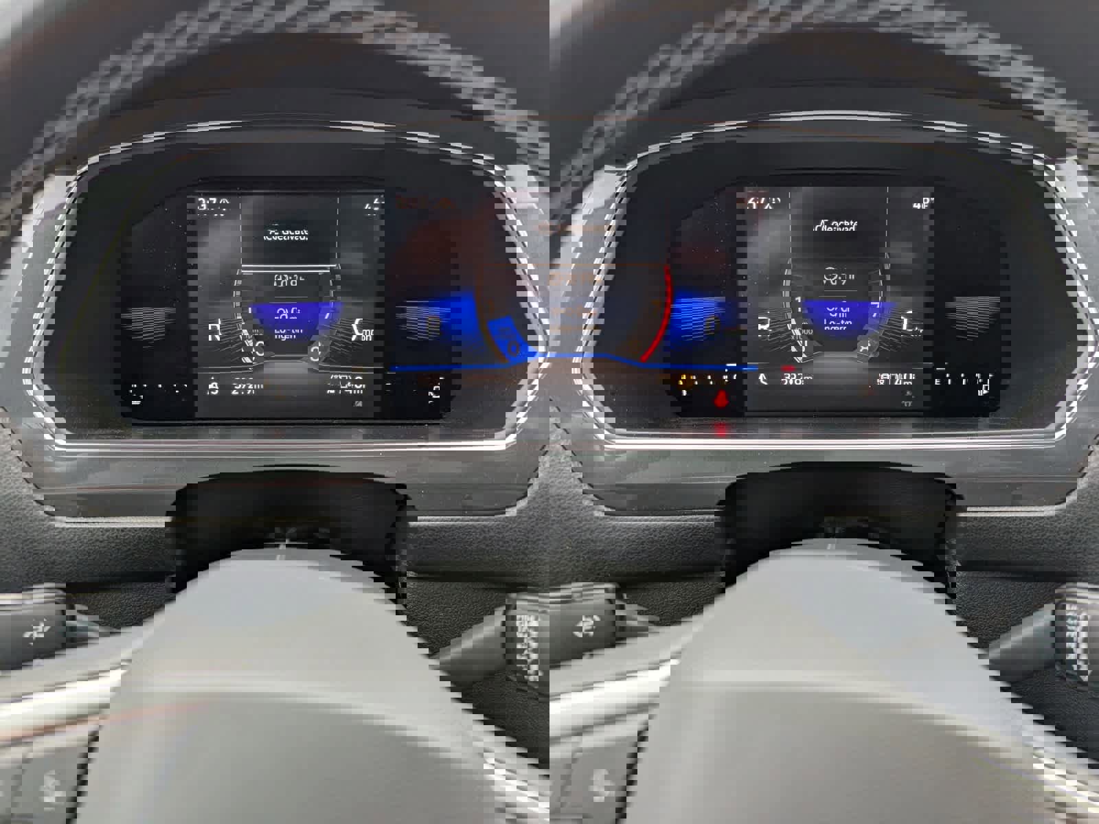 Used 2023 Volkswagen Tiguan SE image 26