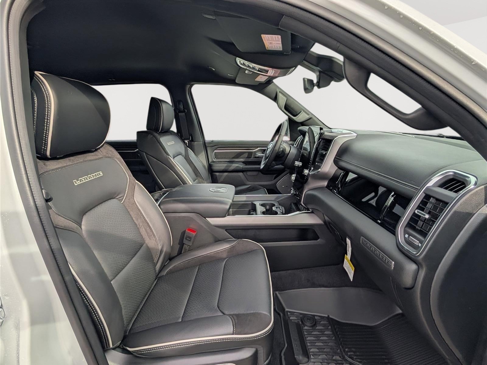 New 2026 RAM 1500 Laramie w/ Night Edition AWD/4WD image 7
